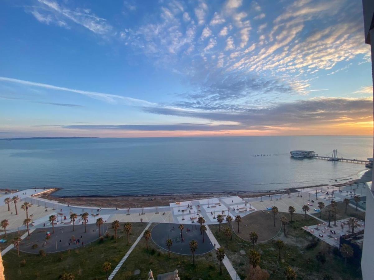 Sky & Sea View Luxury Apartments Durres Ngoại thất bức ảnh