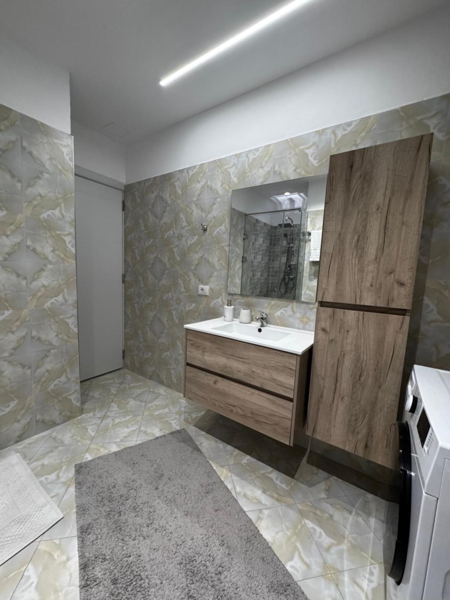 Sky & Sea View Luxury Apartments Durres Ngoại thất bức ảnh